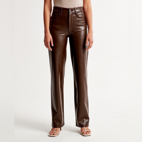Abercrombie and Fitch Vegan Leather 90s Straight Ultra High Rise Pant - Size 6 - Picture 3 of 11